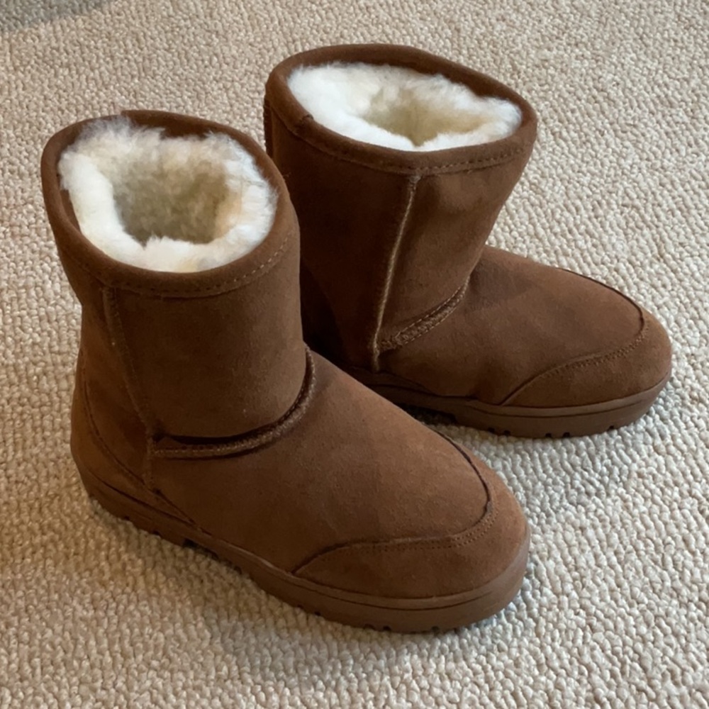 Sheepskin Shop Kids Boots